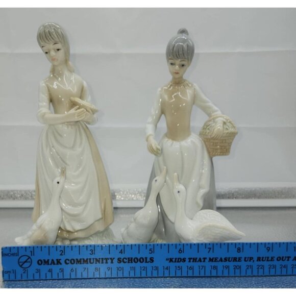 Vtg Ceramic Women Ducks Hand-Painted Farmhouse Decor Collectibles Goose Geese - Picture 10 of 10